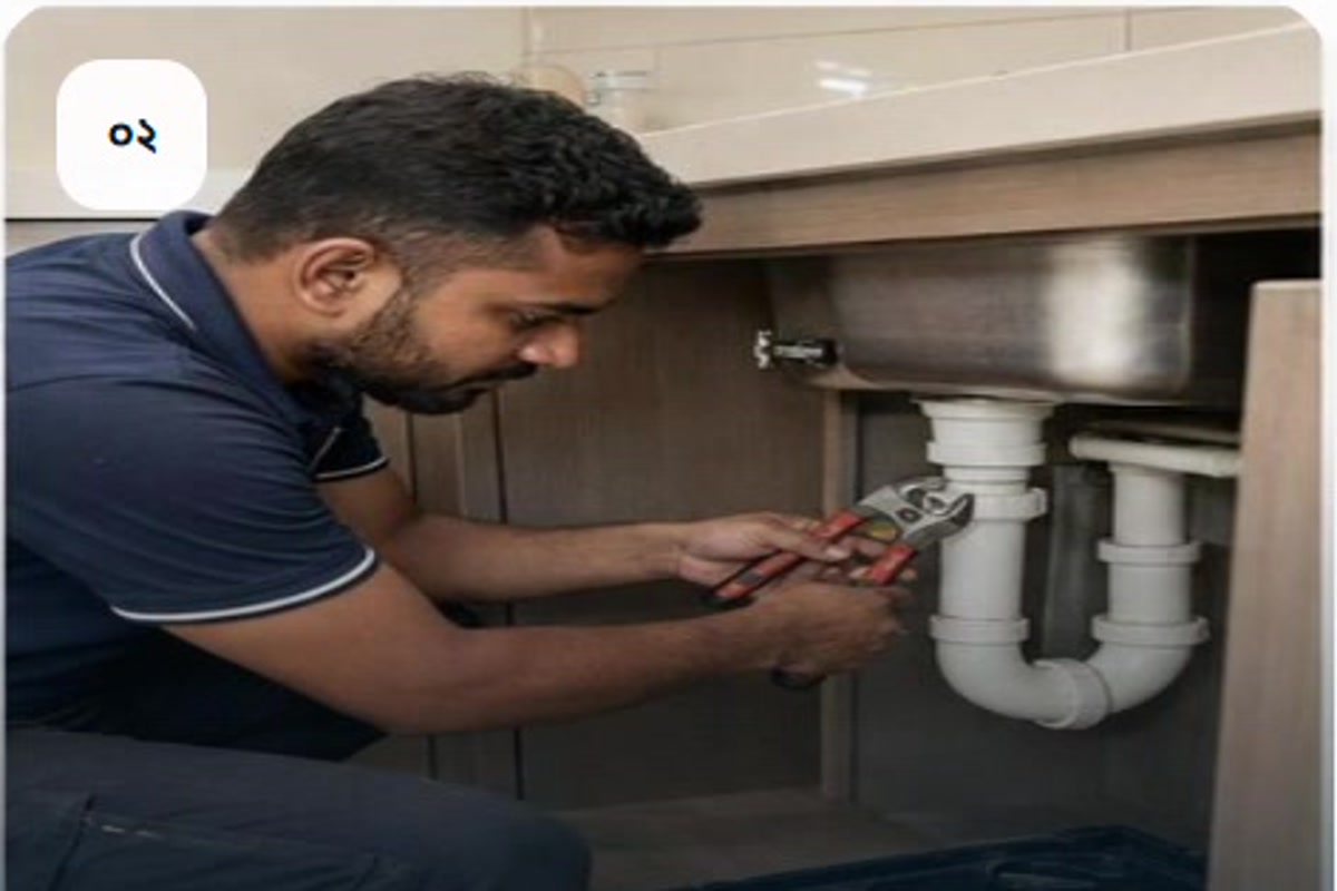 প্লাম্বিং সার্ভিসের বিজ্ঞাপন